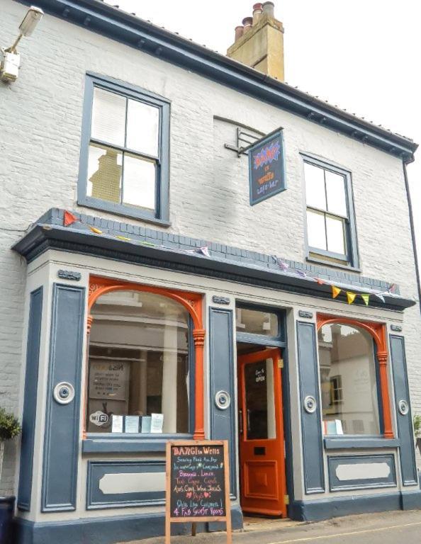 Bang In Wells Bed and Breakfast Buitenkant foto