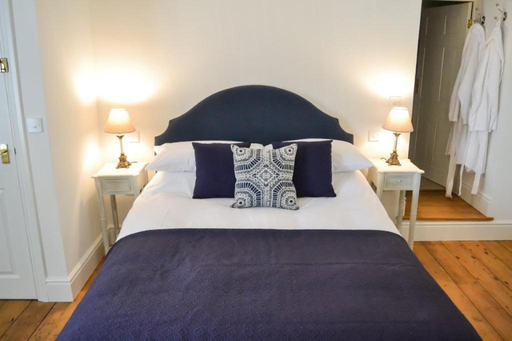 Bang In Wells Bed and Breakfast Buitenkant foto